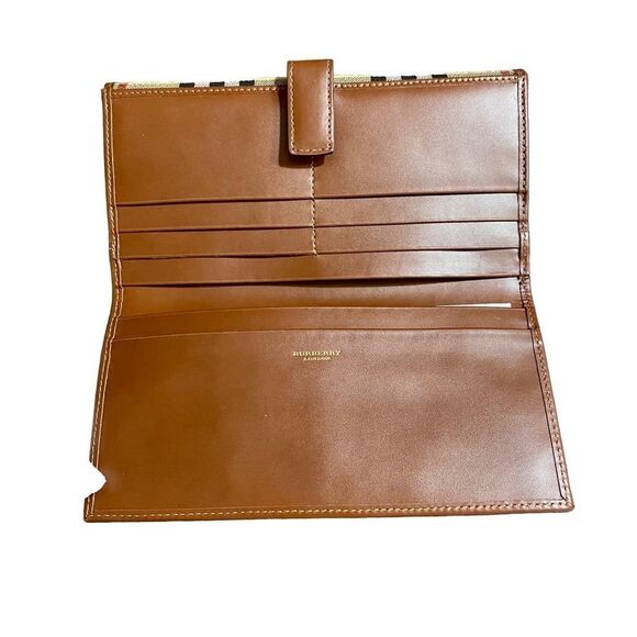 BURBERRY Nova Check Pvc leather Long Wallet - Picture 8 of 13